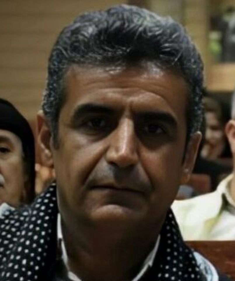 مدارس جوانرود را به شکل پادگان نظامی در نیاورید