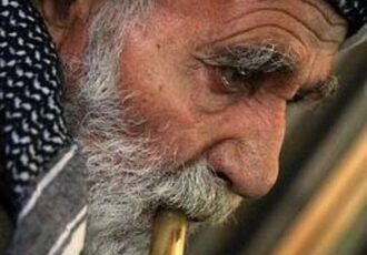 ئەمڕۆ هاوکاتە لەگەڵ ساڵوەگەڕی لە‌دایکبوونی هونەرمەند مامۆستا قادر عەبدوڵڵازادە ناسراو بە “قالەمەڕە” ـ ژەنیاری شمشاڵ