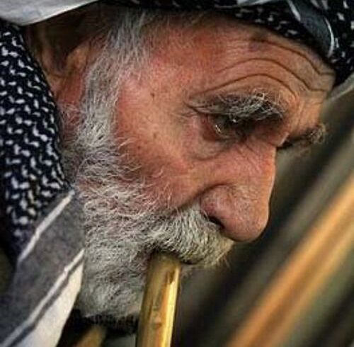 ئەمڕۆ هاوکاتە لەگەڵ ساڵوەگەڕی لە‌دایکبوونی هونەرمەند مامۆستا قادر عەبدوڵڵازادە ناسراو بە “قالەمەڕە” ـ ژەنیاری شمشاڵ