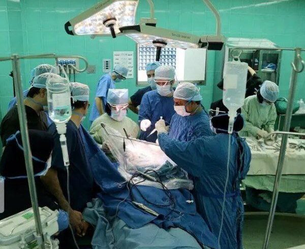 عمل پیوند مغز استخوان یک کودک، نوید امید به درمان را در کردستان عملی کرد