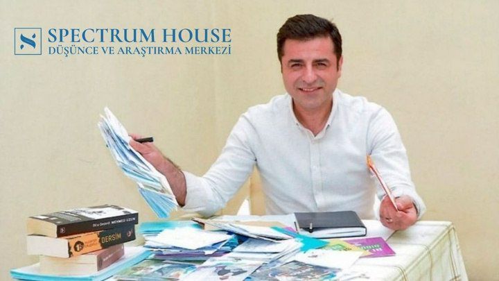 دمیرتاش و دم پارتی همچنان در  نظرسنجی ها اول