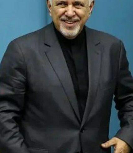 ظریف از معاونت راهبردی استعفا داد