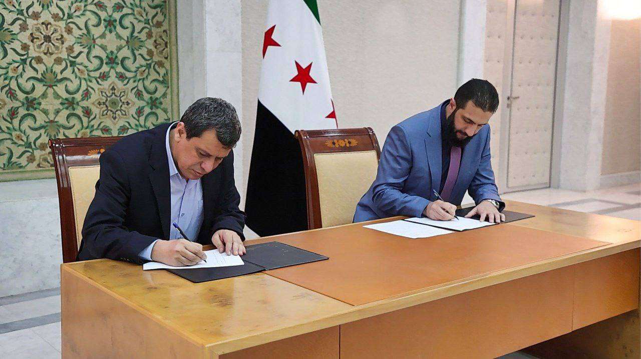 توافقنامه بین جولانی و مظلوم کوبانی آتش بس فوری را در سوریه برقرار می‌کند